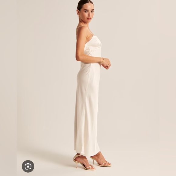White Satin Dress - Abercrombie & Fitch - Picture 4 of 9